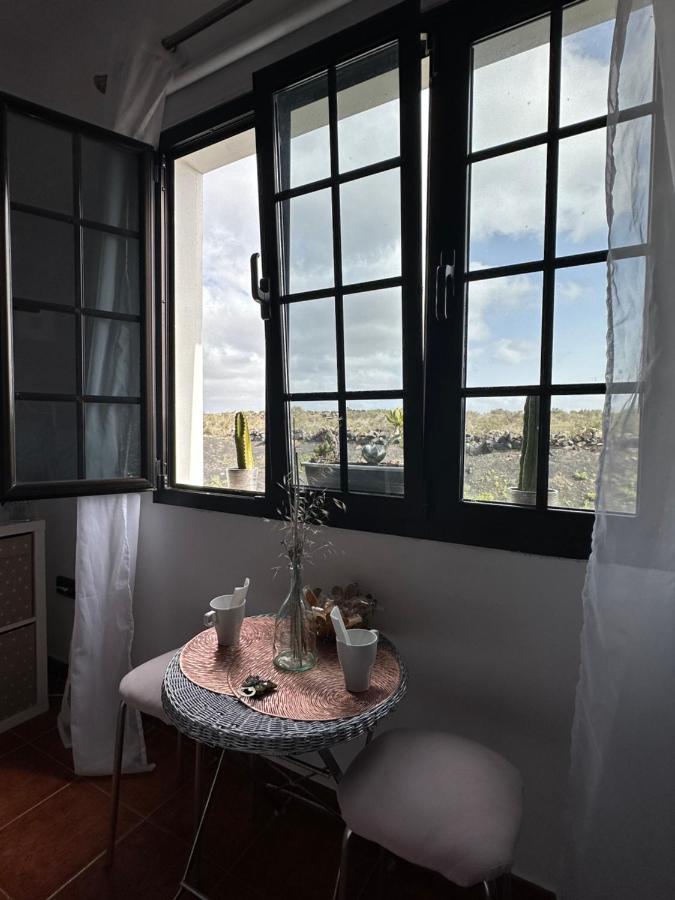 Habitacion Dache Lanzarote ติอาส ภายนอก รูปภาพ