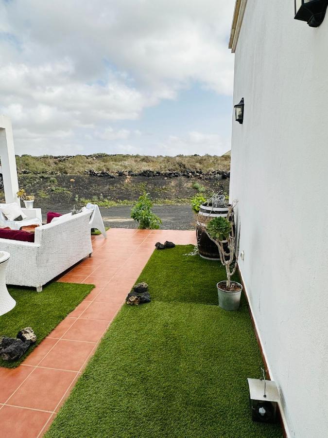 Habitacion Dache Lanzarote ติอาส ภายนอก รูปภาพ